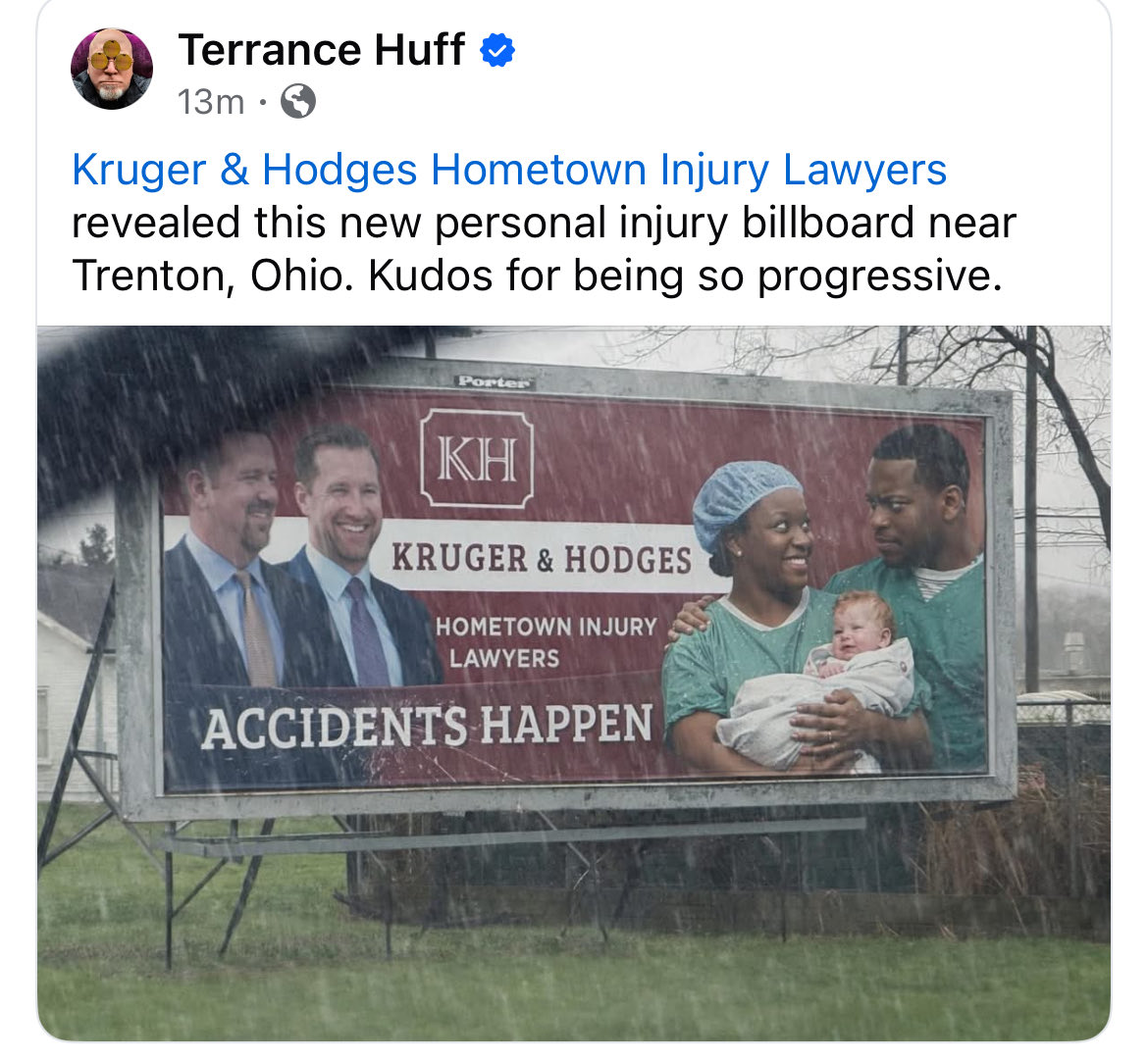 Dolly Carton tweet media