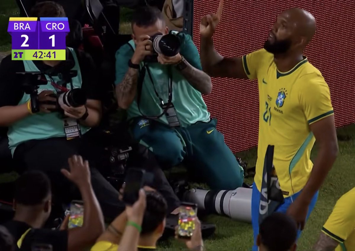 Sincerão tweet media