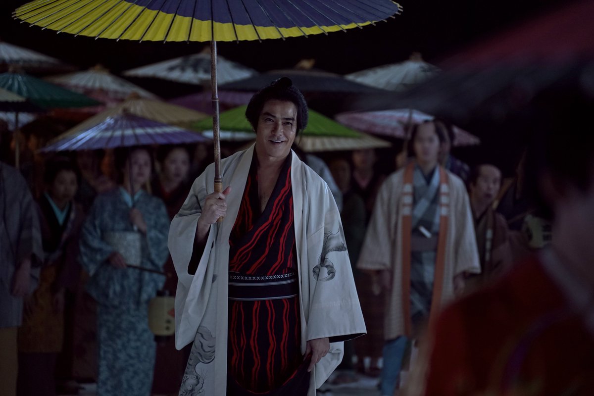 御成座 tweet media