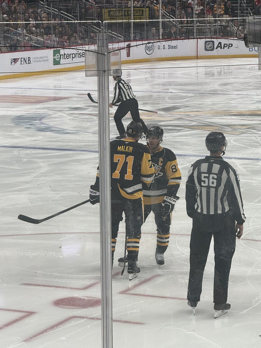 evgeni malkin's bald spot tweet media