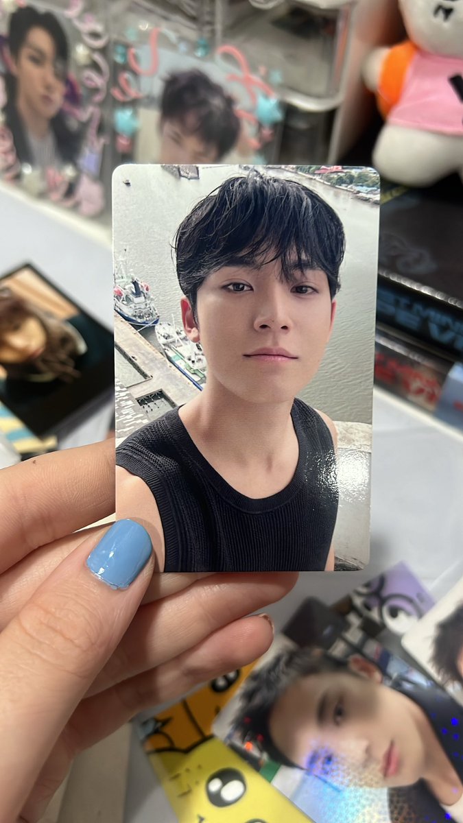 ju VAI VER O BTS ♡ tweet media