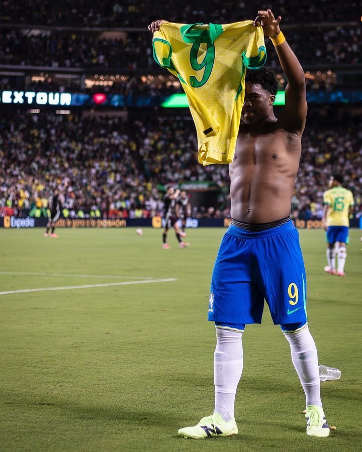 picmeiras tweet media