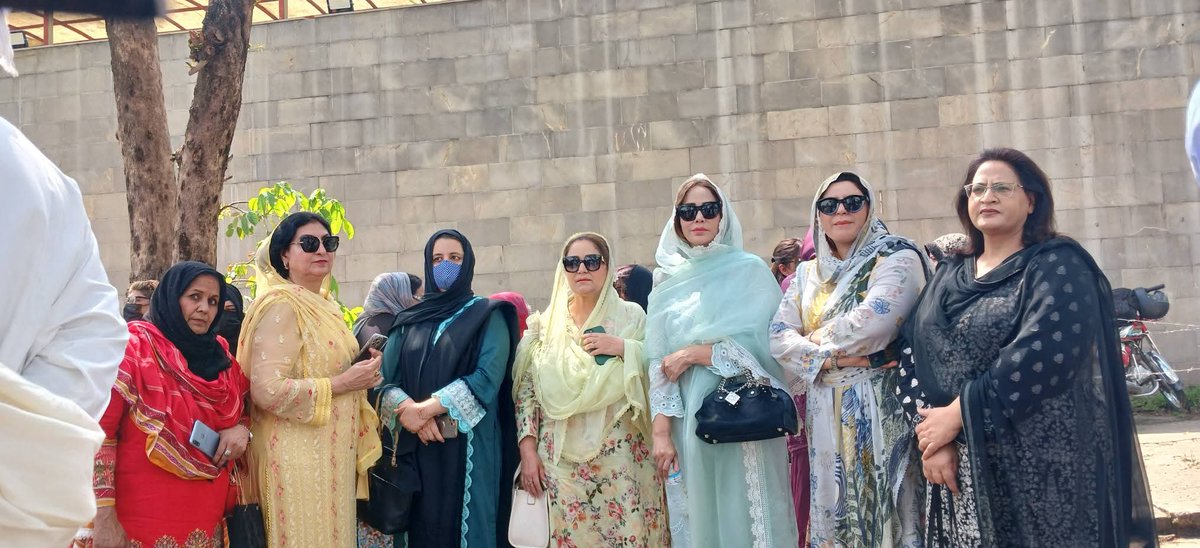 〰️Jamila Younis 🌐 JA〰️ tweet media