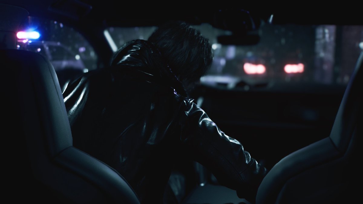 sirensfruit's tweet image. more leon screenshots i like putting the blue filter on him 💙