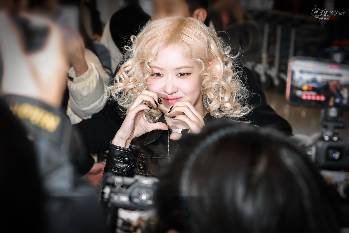 군밤🌰 tweet media