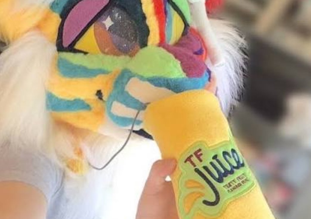 BirdsWithScales tweet media