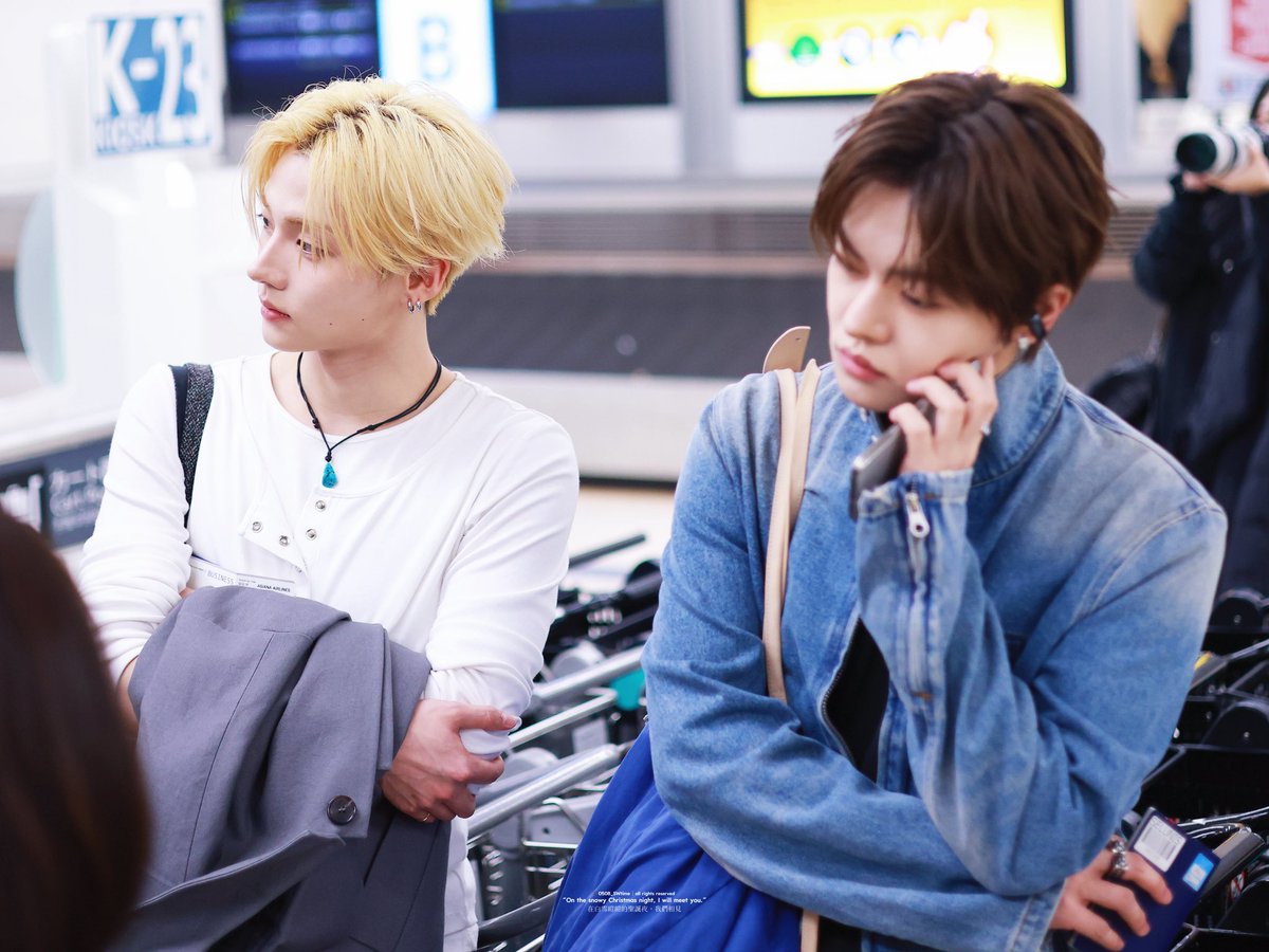 𝟓:𝟎𝟖 tweet media