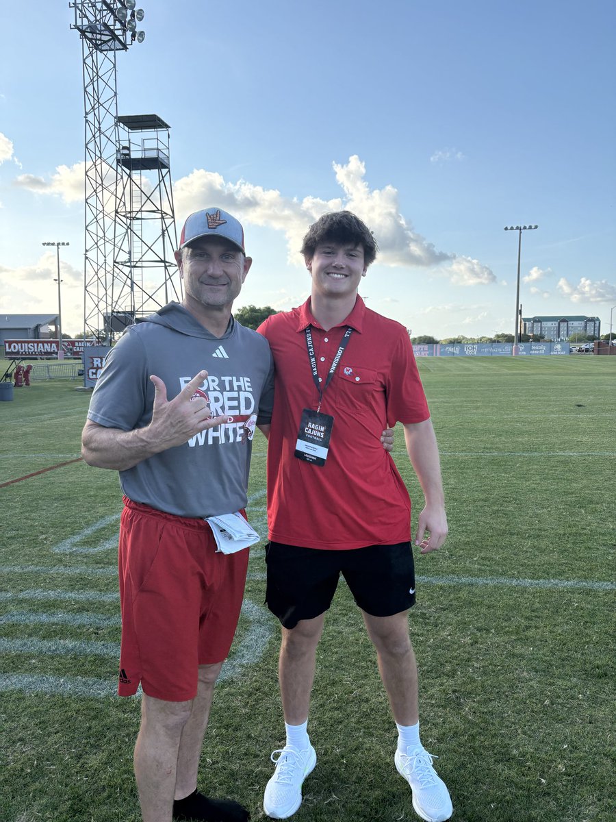 Braden Riddell tweet media