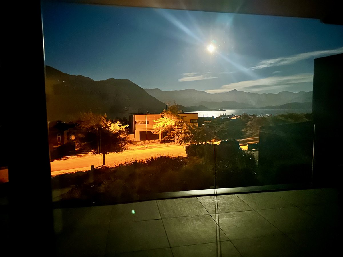 Jenny Meyer tweet media