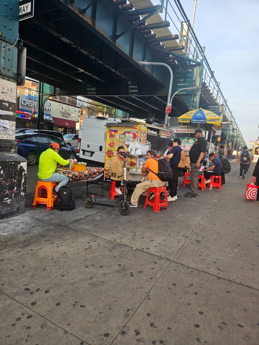 Make Queens Safer tweet media