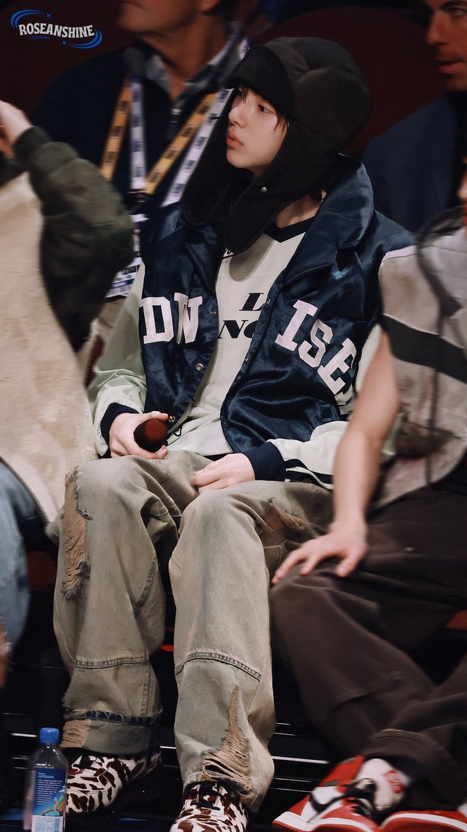 RoSeanshine tweet media