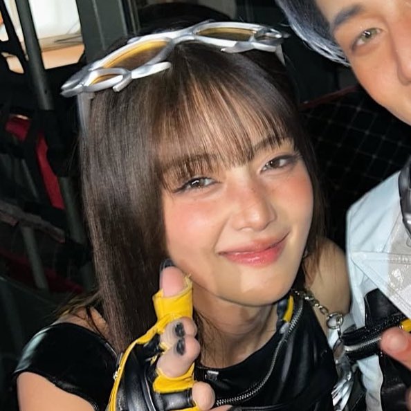 돌멩이 tweet media