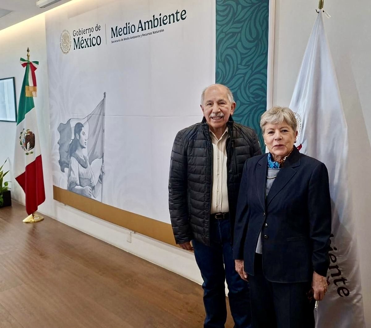 Armando Quintero tweet media