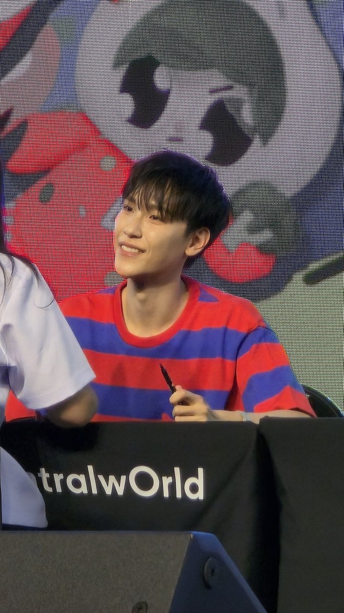 Dani 🐺 (ダニ / 다니 / ดานี) tweet media