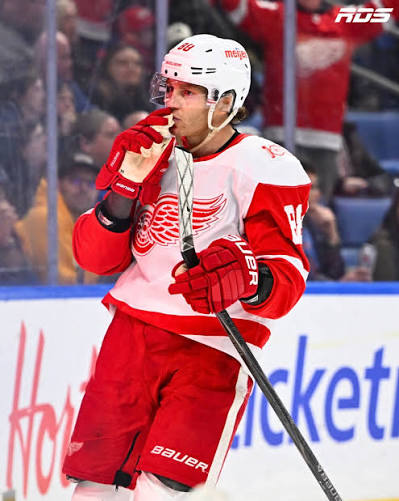 Jayson Canfield tweet media