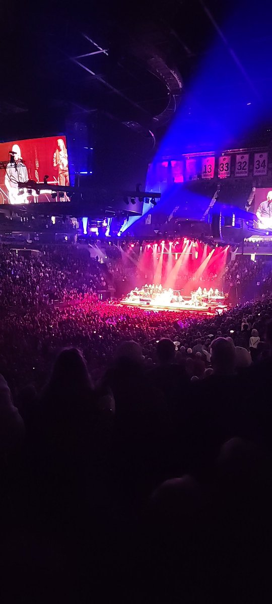 Mayor Zach Lindstrom tweet media