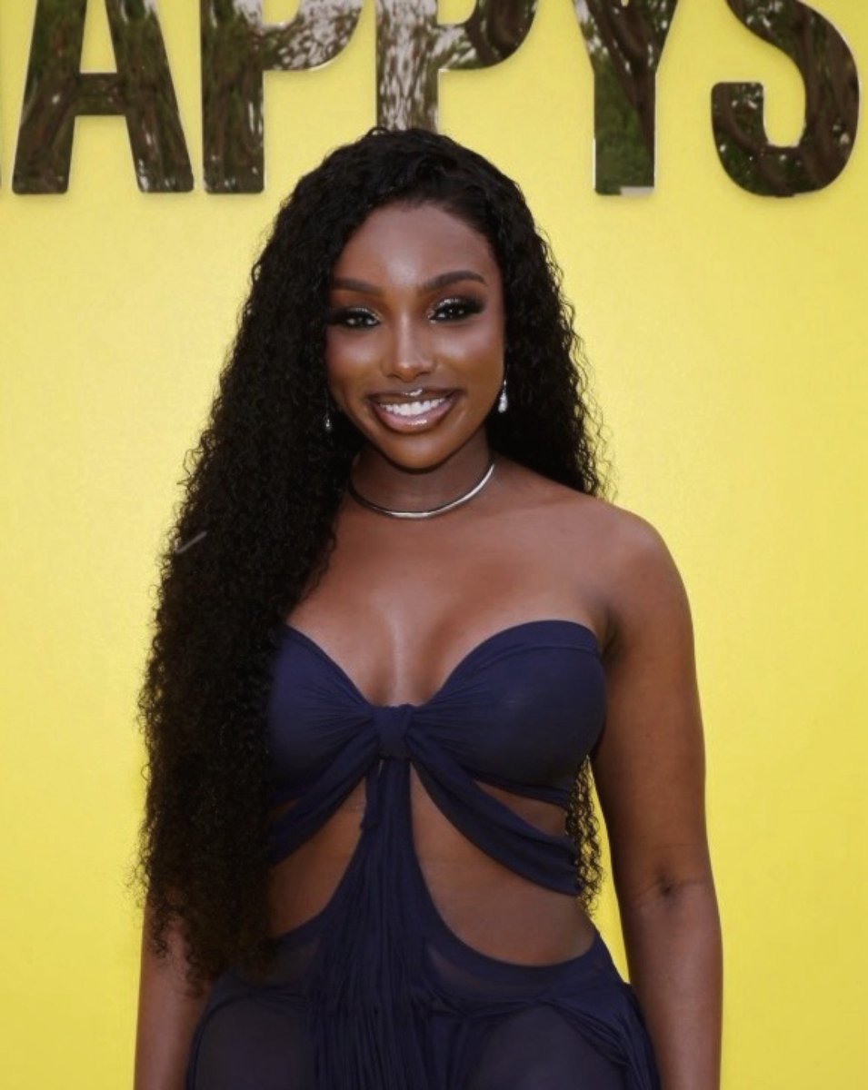 the nay nay archive tweet media