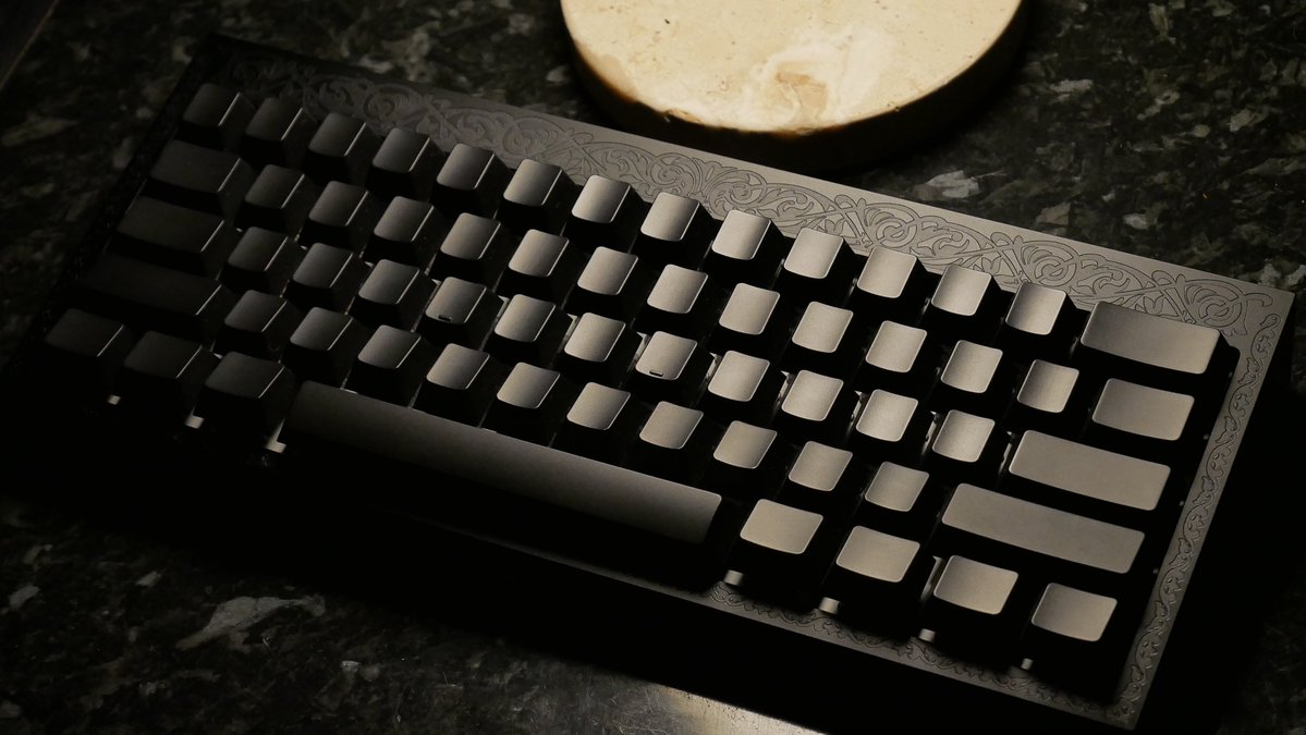 Varbil Studios tweet media