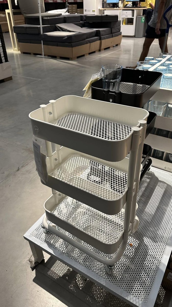 Tpnlndry tweet media