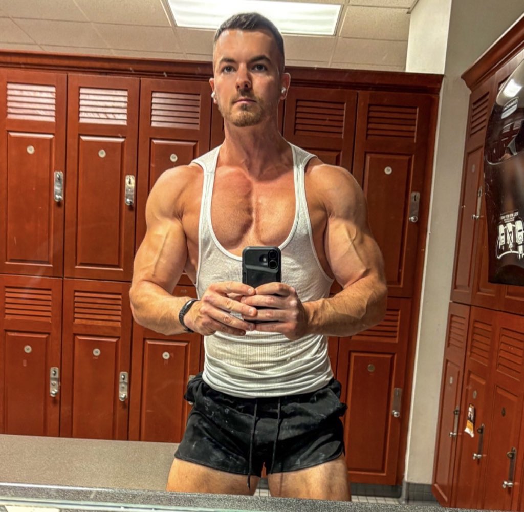 Dean Turner tweet media