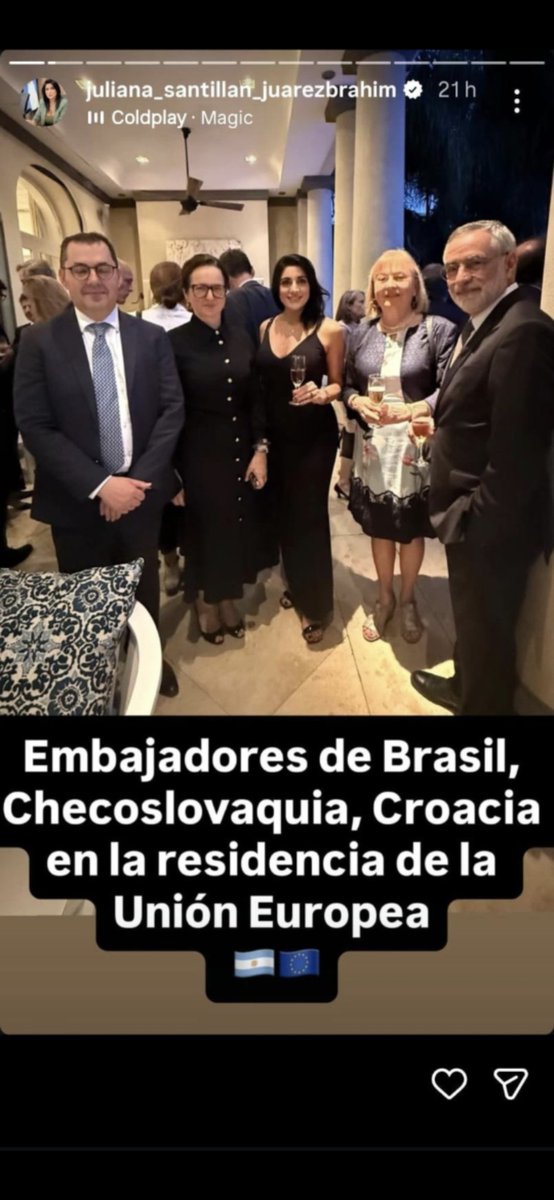 GabrielAlfie15's tweet photo. ¿ Por qué carajos eligieron a Santillán?
No había algo mejor LPM https://t.co/bUY9RsrvzU