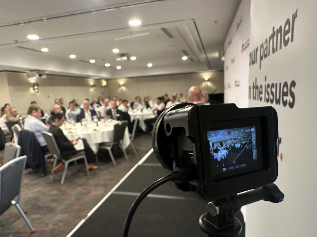 Darryl Anderson tweet media