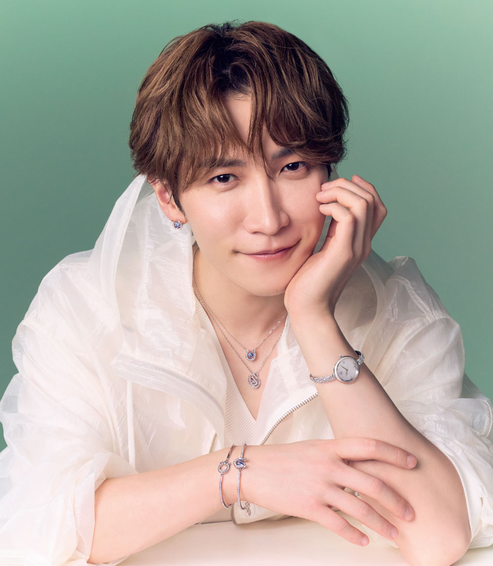 VOGUE JAPAN tweet media