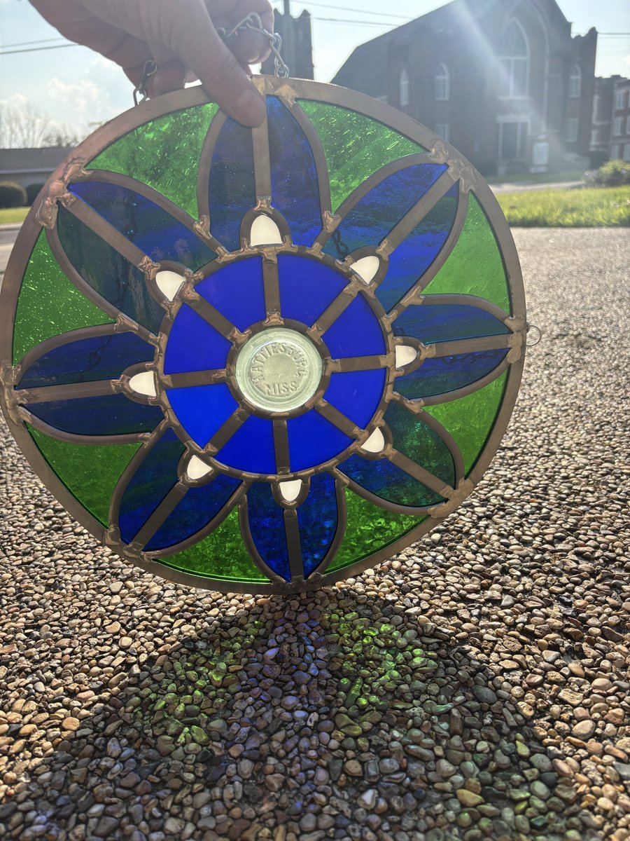 HubCityStainedGlass tweet media