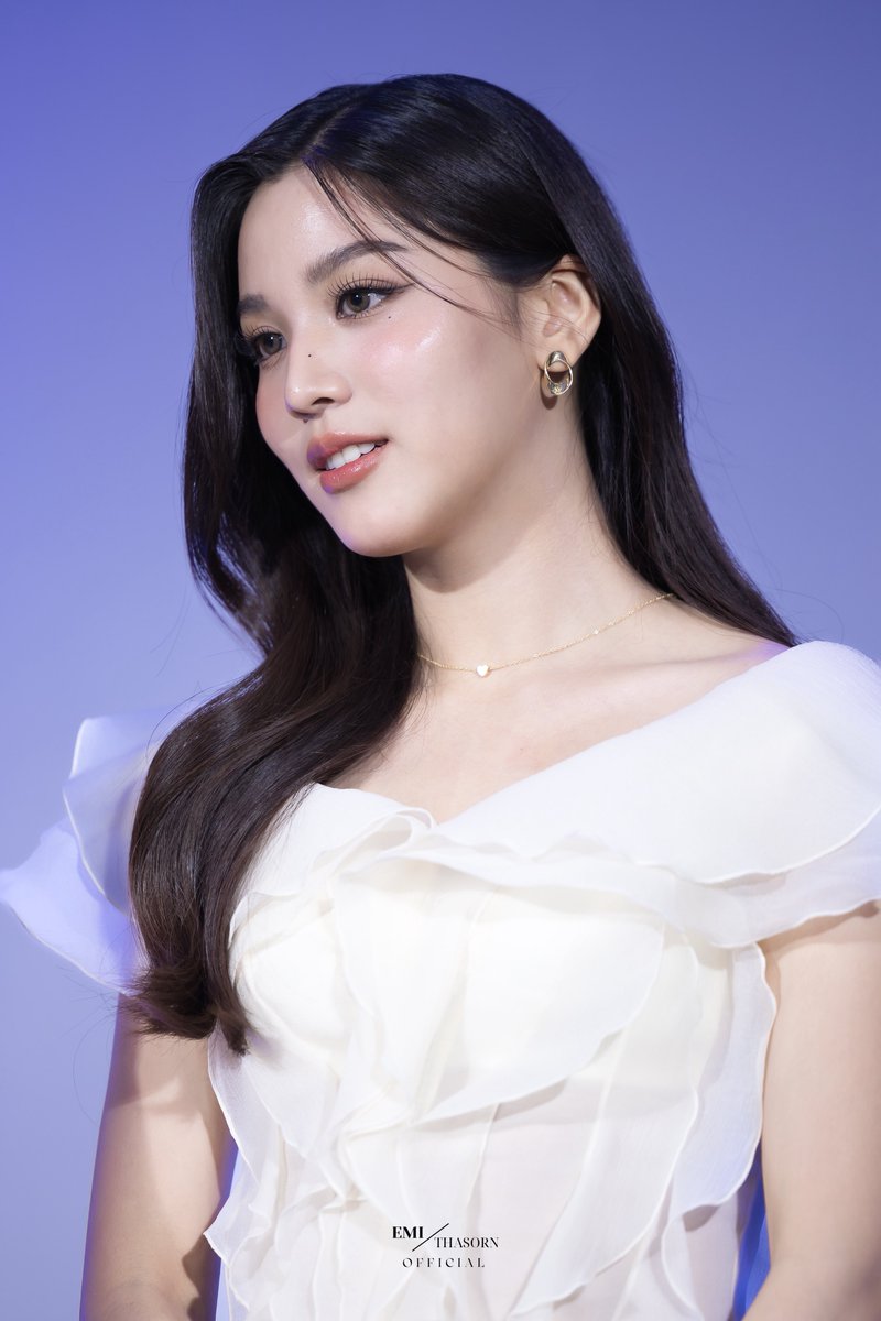 EMI THASORN OFFICIAL tweet media