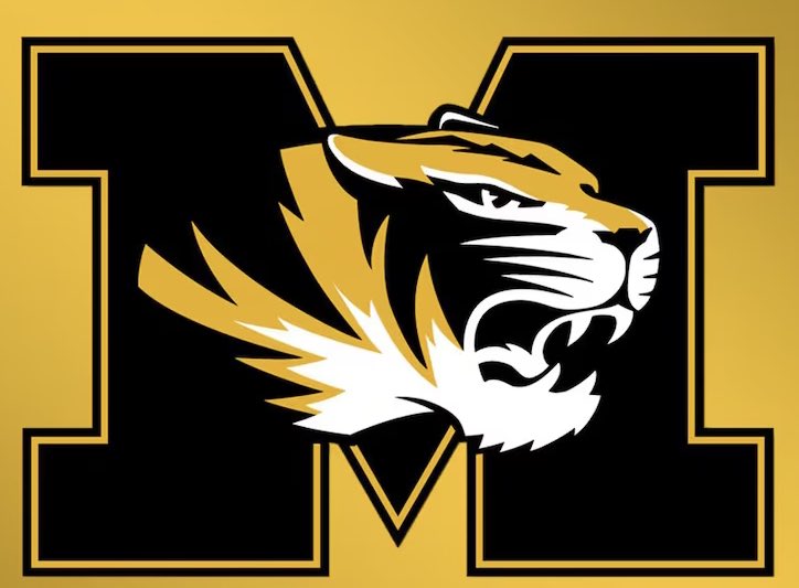 Evan Via tweet media