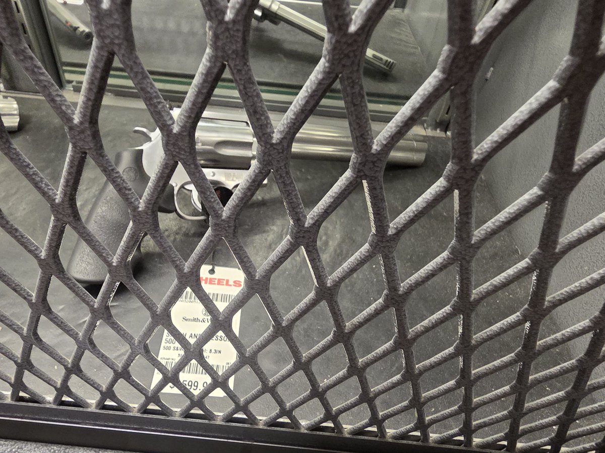 ᛣCharles Samuelᛉ tweet media