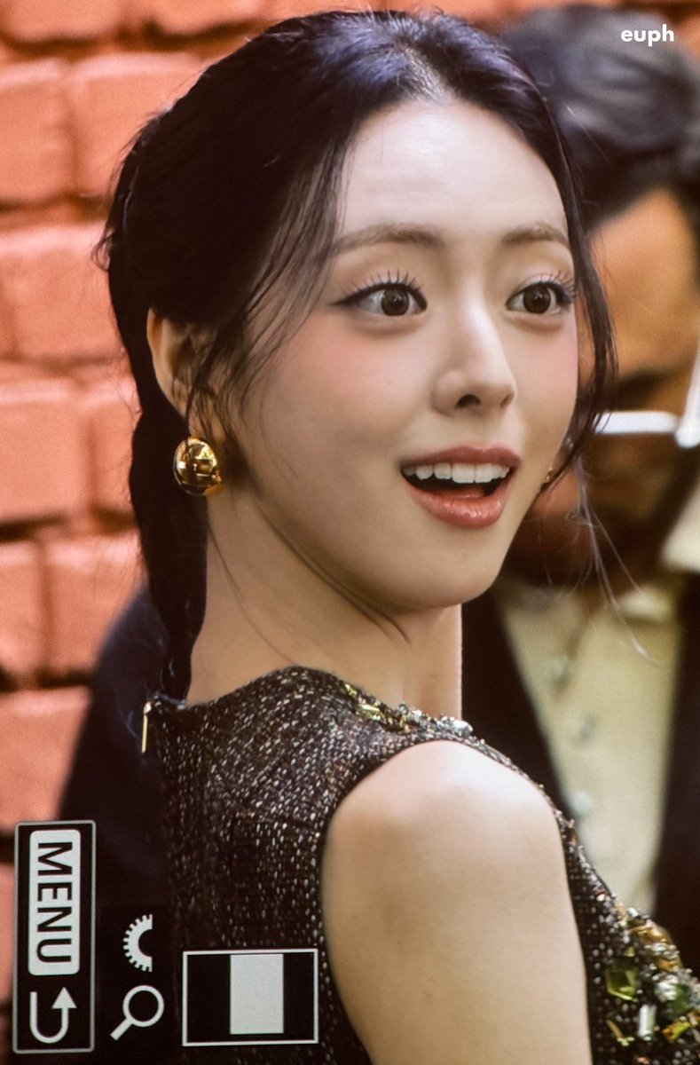 🛸🐹 tweet media