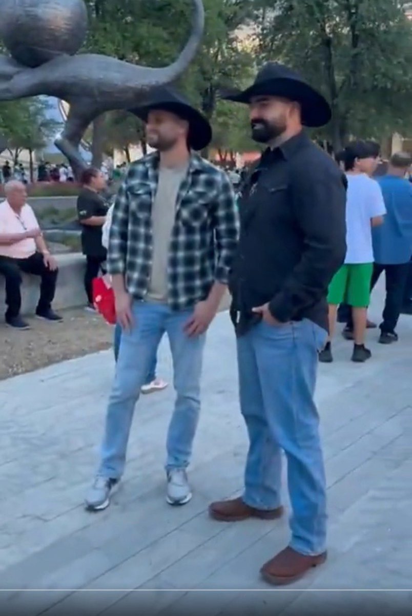 CAMILISMO tweet media