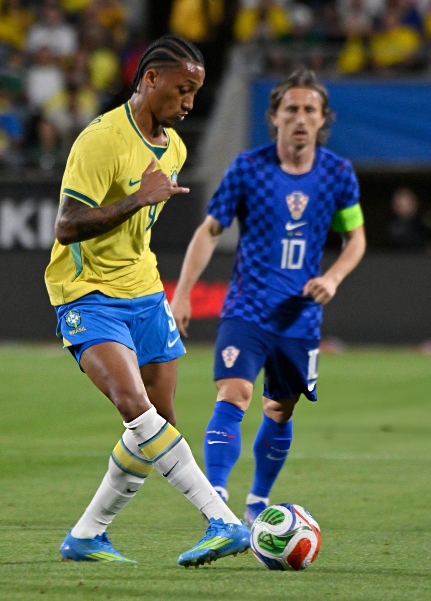 CFC Pics tweet media