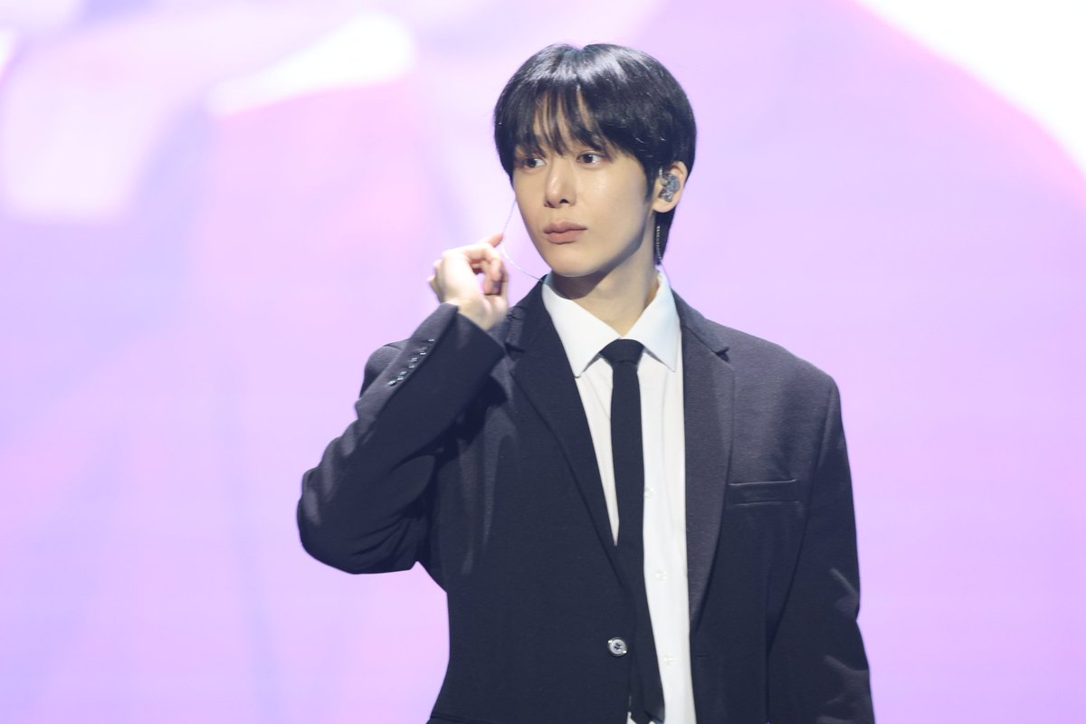 우혀나아아앙 tweet media