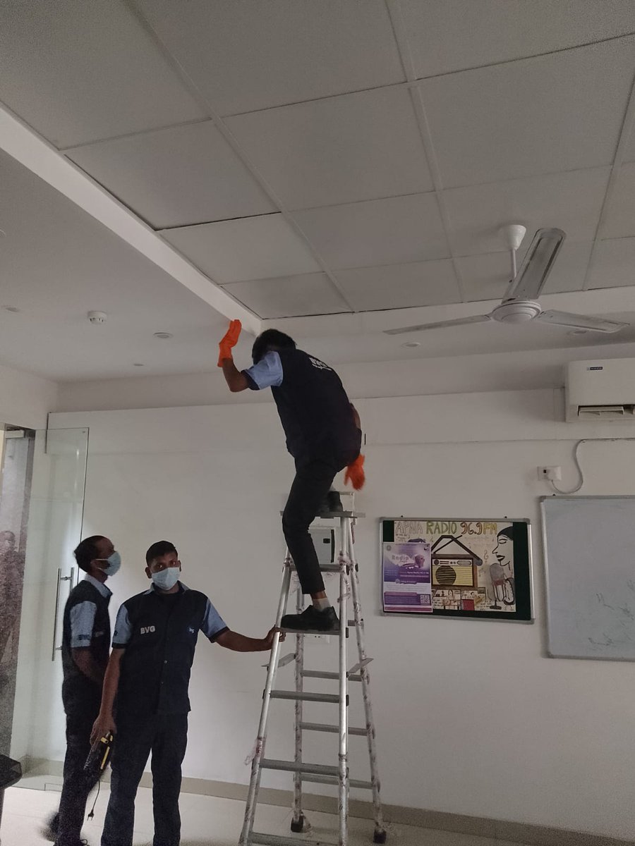 IIMC_India's tweet photo. Deep cleaning was carried out across every corner—indoors & outdoors—at IIMC New Delhi under #SpecialCampaign5.0, highlighting efforts toward a cleaner & healthier campus.
@MIB_India @SwachhBharatGov @swachhbharat
@SwachSurvekshan @PMOIndia @PIB_India @DDNational @airnewsalerts https://t.co/F1ajMgOaNo