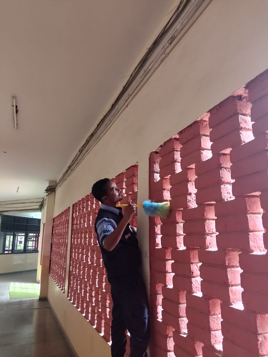 IIMC_India's tweet photo. Deep cleaning was carried out across every corner—indoors & outdoors—at IIMC New Delhi under #SpecialCampaign5.0, highlighting efforts toward a cleaner & healthier campus.
@MIB_India @SwachhBharatGov @swachhbharat
@SwachSurvekshan @PMOIndia @PIB_India @DDNational @airnewsalerts https://t.co/F1ajMgOaNo