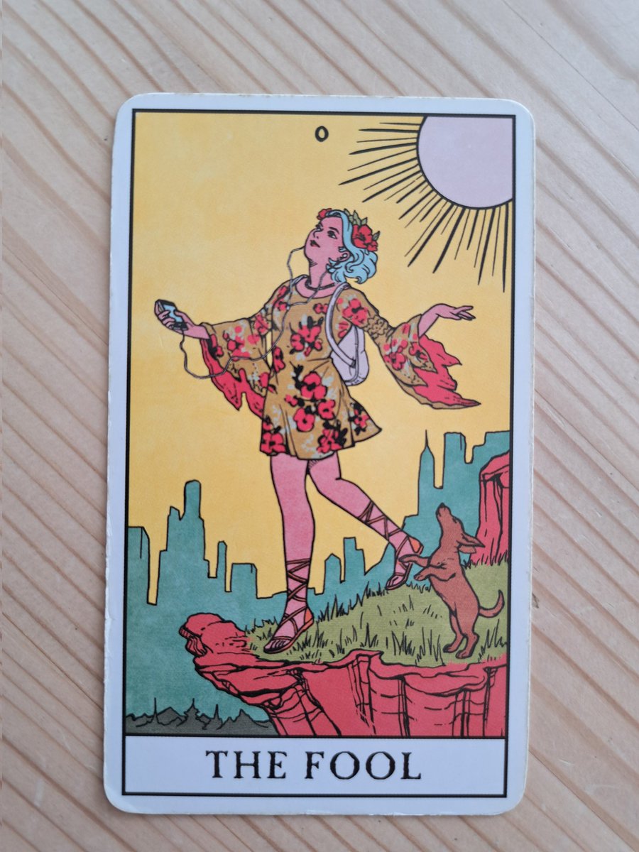 Laurajk32's tweet image. Today's card is The Fool

At the start of any journey we don't know what we might encounter along the way. 

#start #journey 

#tarot #tarotmessage #LauraJK32