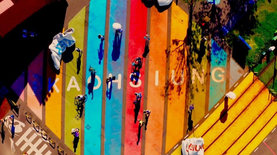 During the nighttime, my greatest craving is for spicy hotpot, as it truly provides an exhilarating experience for the palate.