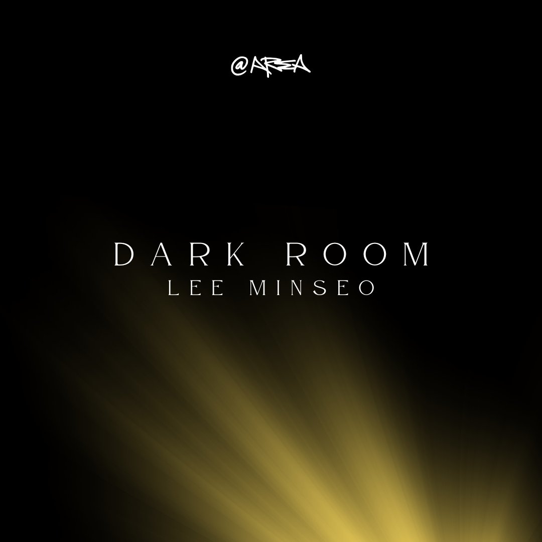 NOTATAREA's tweet photo. 이 민서 (LEE MINSEO) SINGLE

𝘿𝙖𝙧𝙠 𝙍𝙤𝙤𝙢

TEASER

➪ 2026.04.06 6PM (KST)

#LeeMinseo #이민서 #DarkRoom #ATAREA #앳에어리어 https://t.co/rbTrMRkDPp