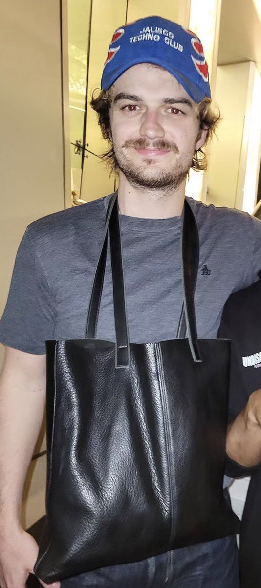 djostpiggy tweet media