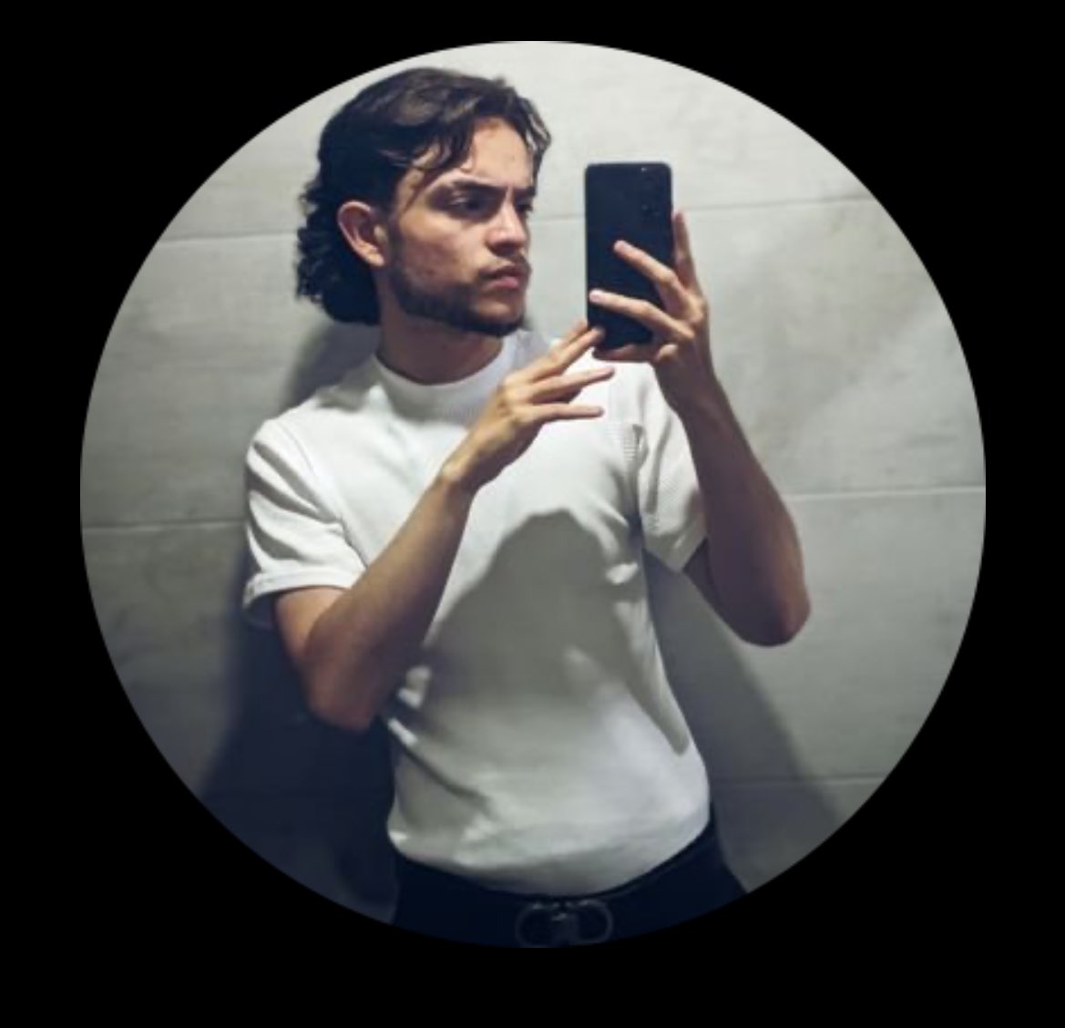 💙𝒜𝓁ℯ𝒿𝒶𝓃𝒹𝓇ℴ tweet media