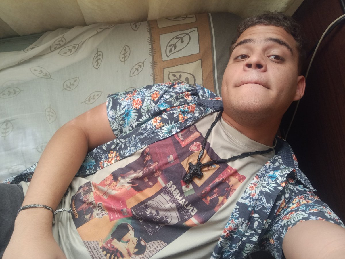 ale sobrevivió a tocorón tweet media