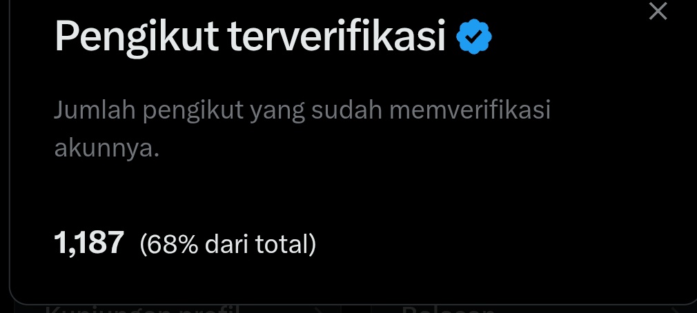 右Revi tweet media