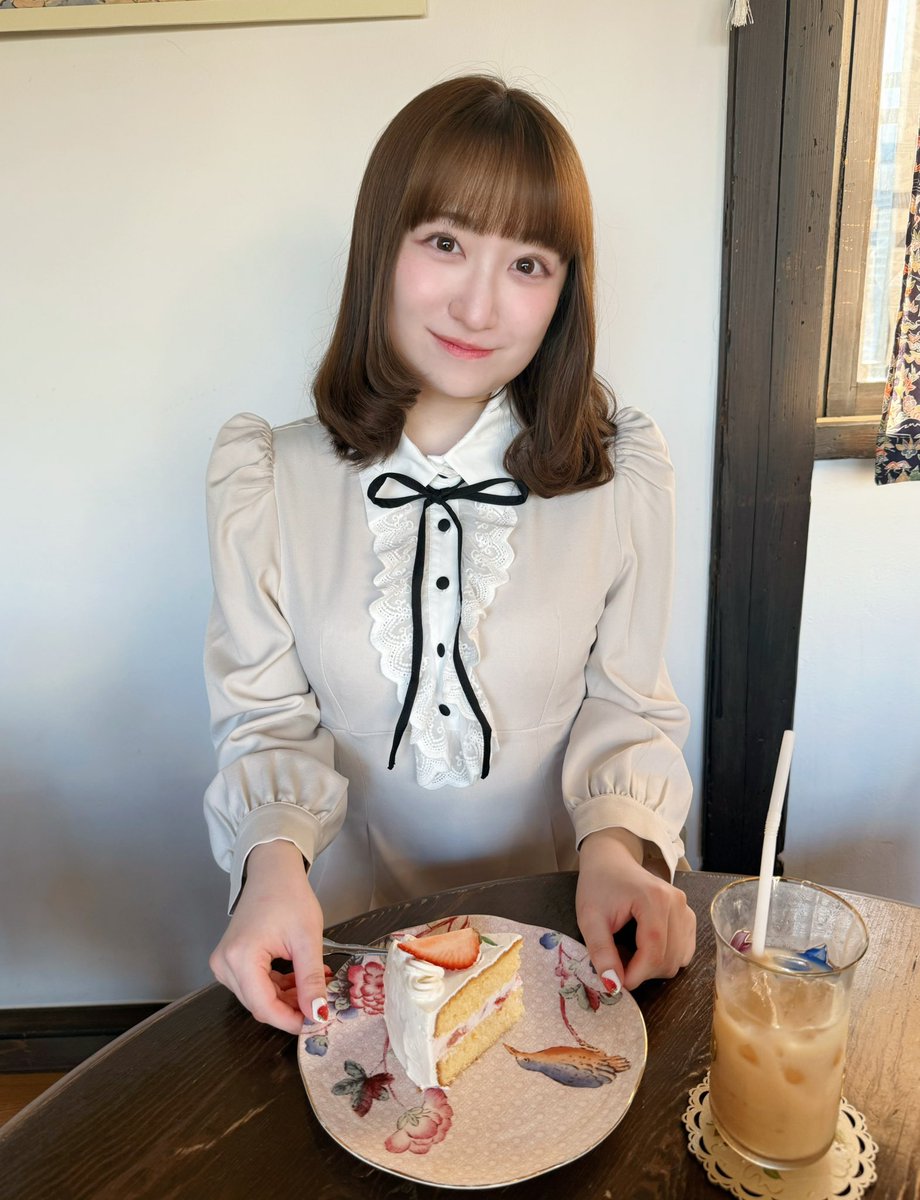 高尾奏音 tweet media