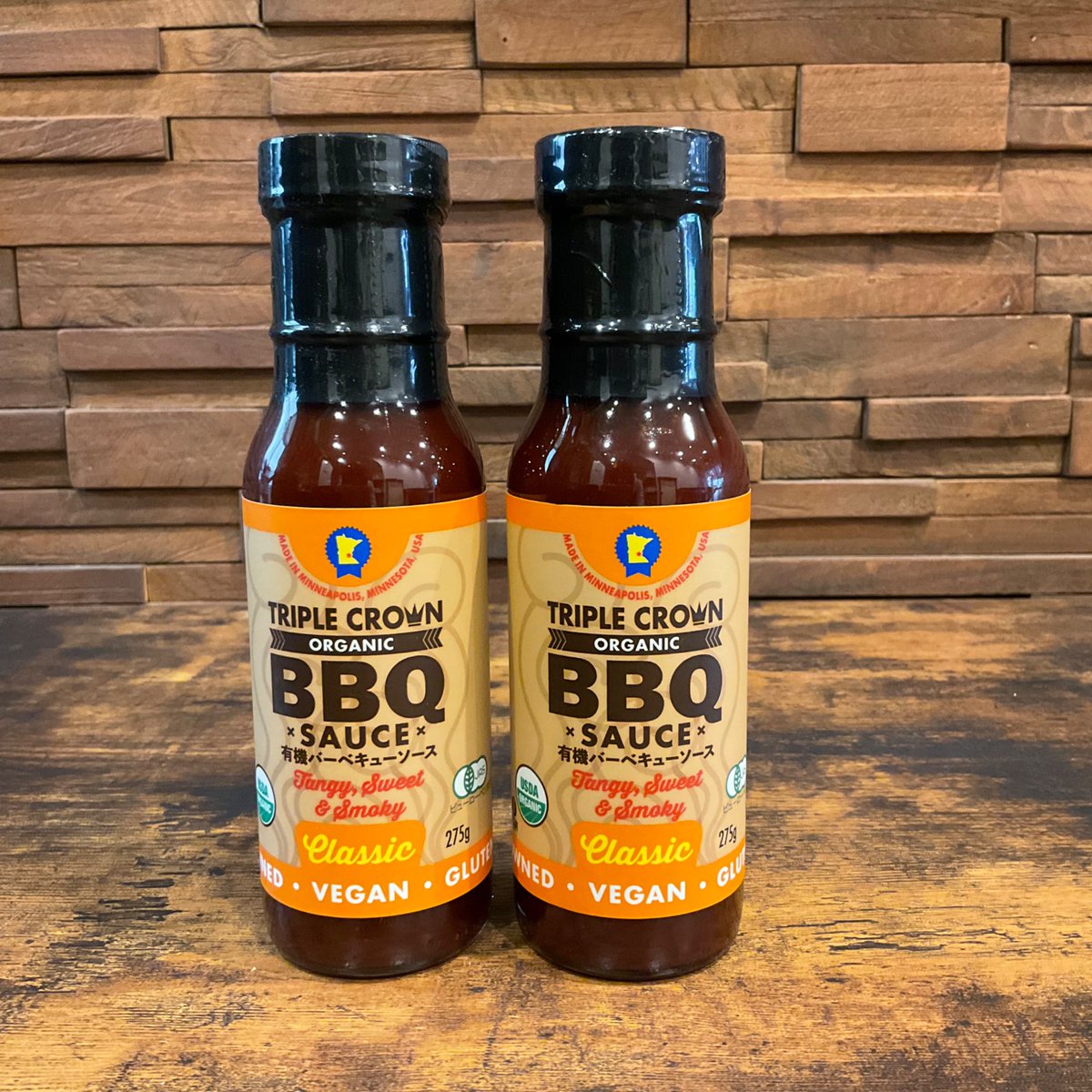 読谷村瀬名波のオーガニックショップ🌿
LOVE ORGANICSです🌞

✨お子様にも大人気✨
「トリプルクラウン　オーガニックBBQソース」

りんごのフルーティーな甘みと
ほんのりスモーキーな香りが広がる食べやすいソース。
小さなお子様から大人の方まで楽しめます♪