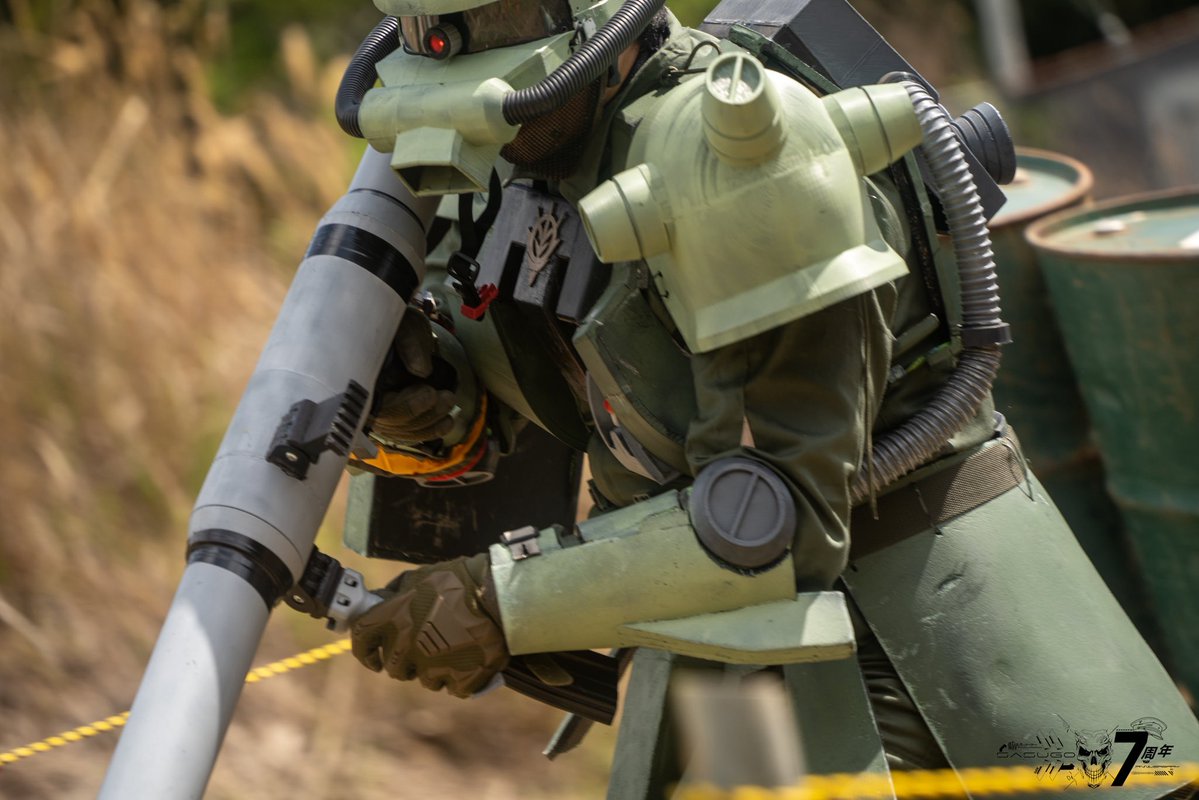 短槍使い tweet media