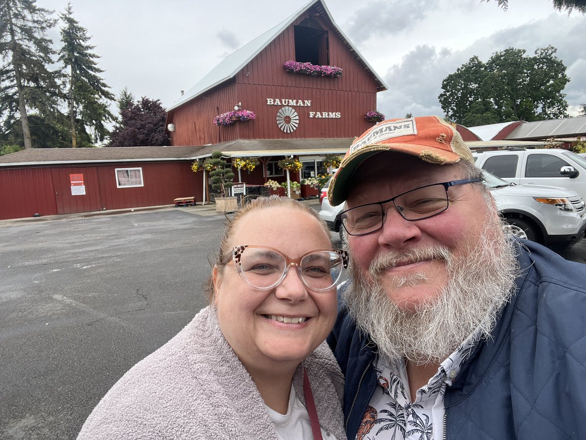 Bus Driver Dan tweet media