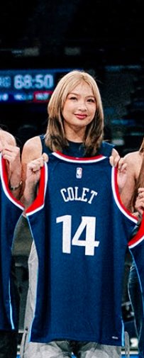 𝖼𝗈𝖼𝗈𝗍𝗂𝗇𝗇 ✨ tweet media