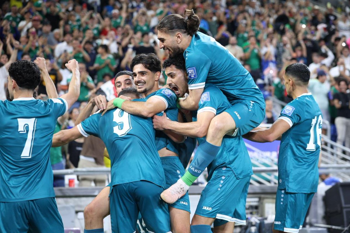 SancadillaNorte's tweet image. Ali Alhamadi hizo el 1-0 de Irak 🇮🇶 sobre Bolivia 🇧🇴 con un cabezazo a tiro de esquina al minuto 10.

Fotos: @alexgarza0993 / @elnorte